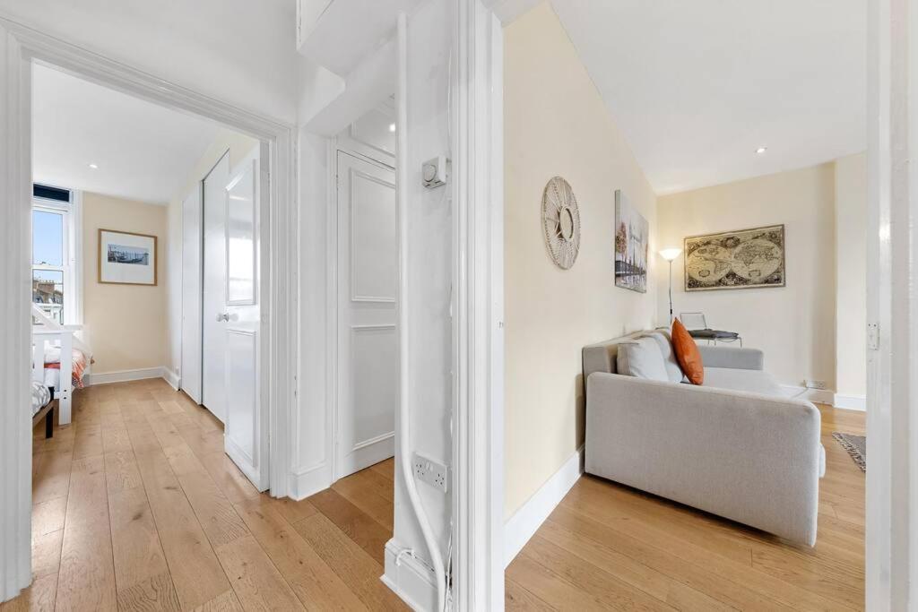 Spacious Sleep 11 With Terrace In Earls Court Ec99 Londres Extérieur photo