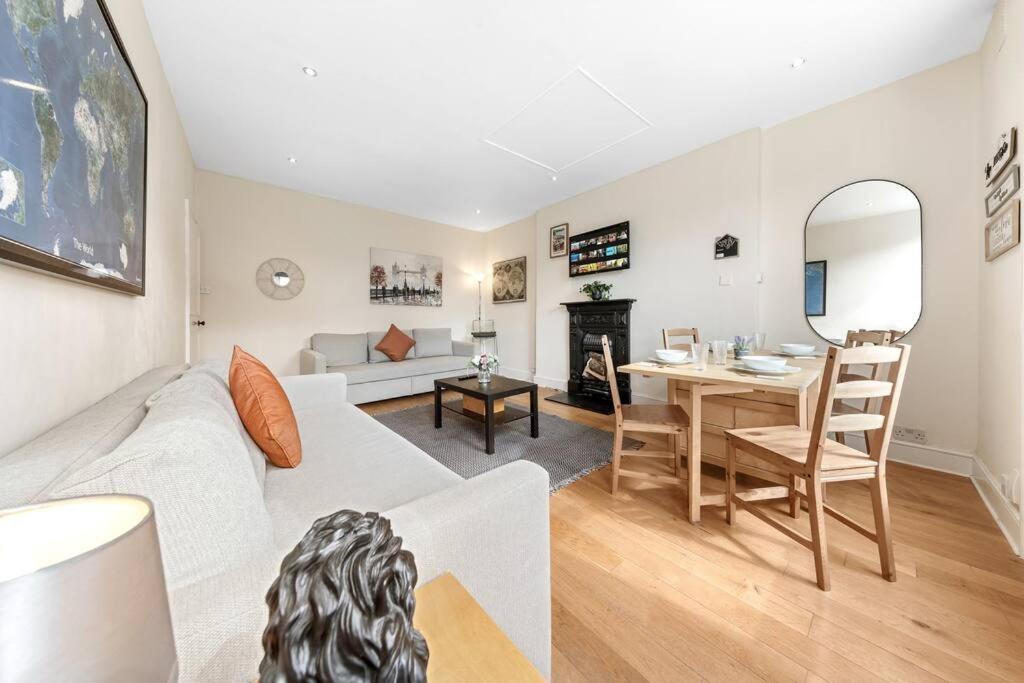 Spacious Sleep 11 With Terrace In Earls Court Ec99 Londres Extérieur photo