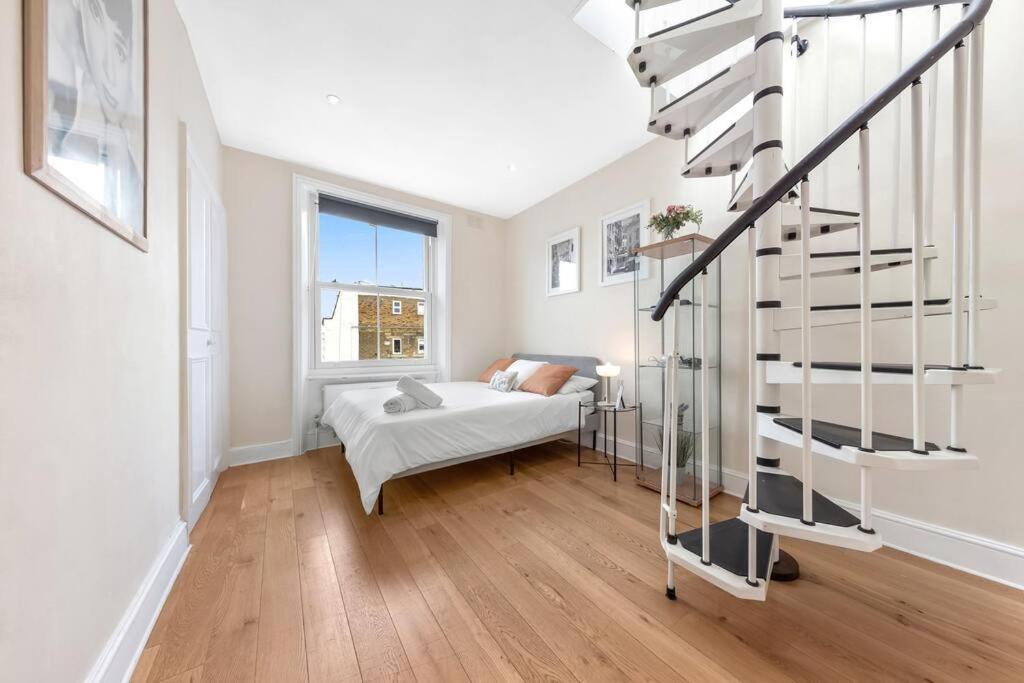 Spacious Sleep 11 With Terrace In Earls Court Ec99 Londres Extérieur photo