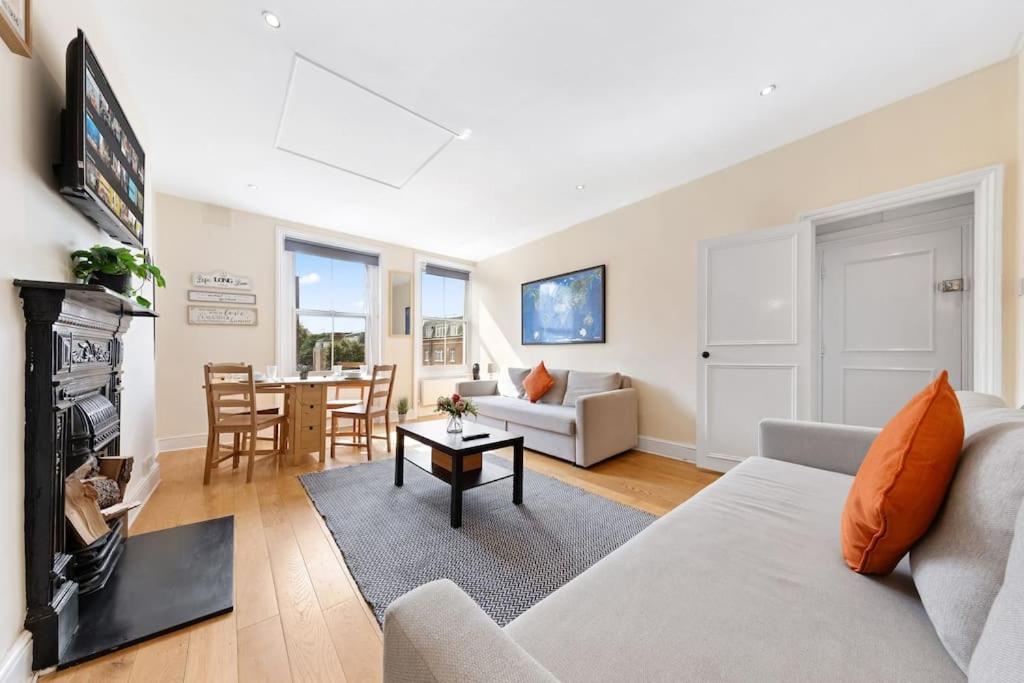 Spacious Sleep 11 With Terrace In Earls Court Ec99 Londres Extérieur photo